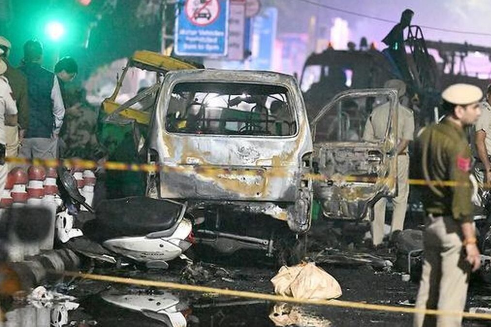 Delhi Blast Case: A major revelation has come to light regarding Dr. Muzammil Ahmad Ganaie in the Delhi Red Fort car blast case. 